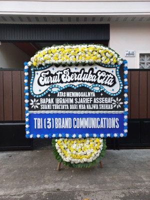 Papan Bunga Duka di Bantuas